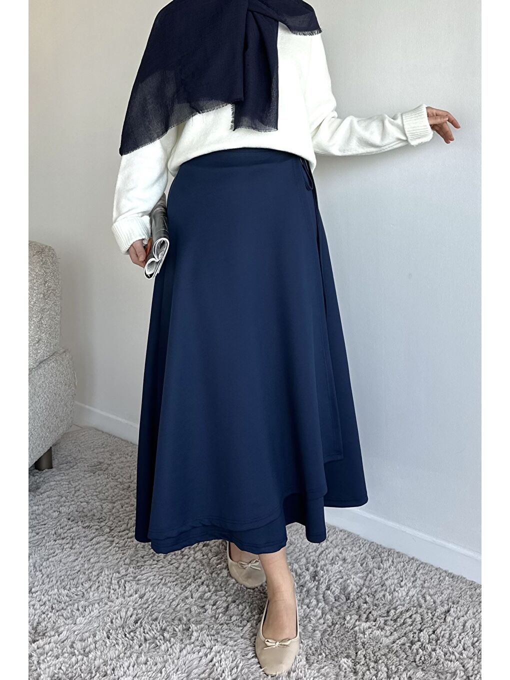 Lacivert Bel Bağlama Detaylı Kiloş Scuba Tesettür Etek