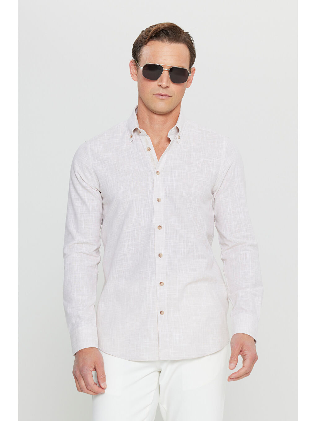 Erkek Bej %100 Pamuk Slim Fit Düğmeli Yaka Armürlü Flamlı Gömlek-3