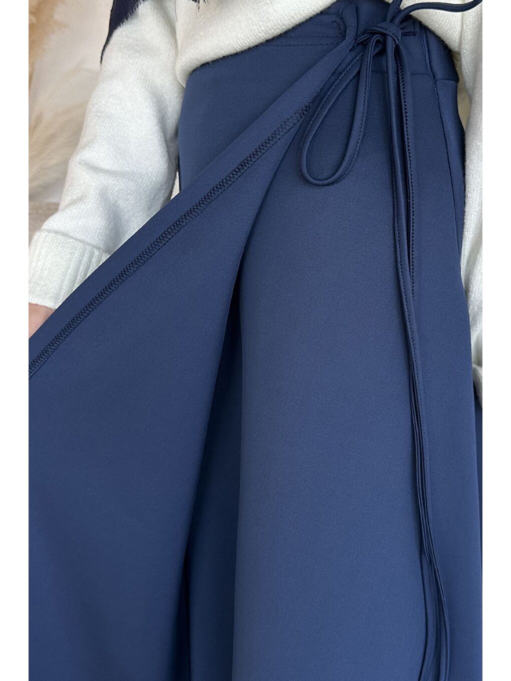 Lacivert Bel Bağlama Detaylı Kiloş Scuba Tesettür Etek-7