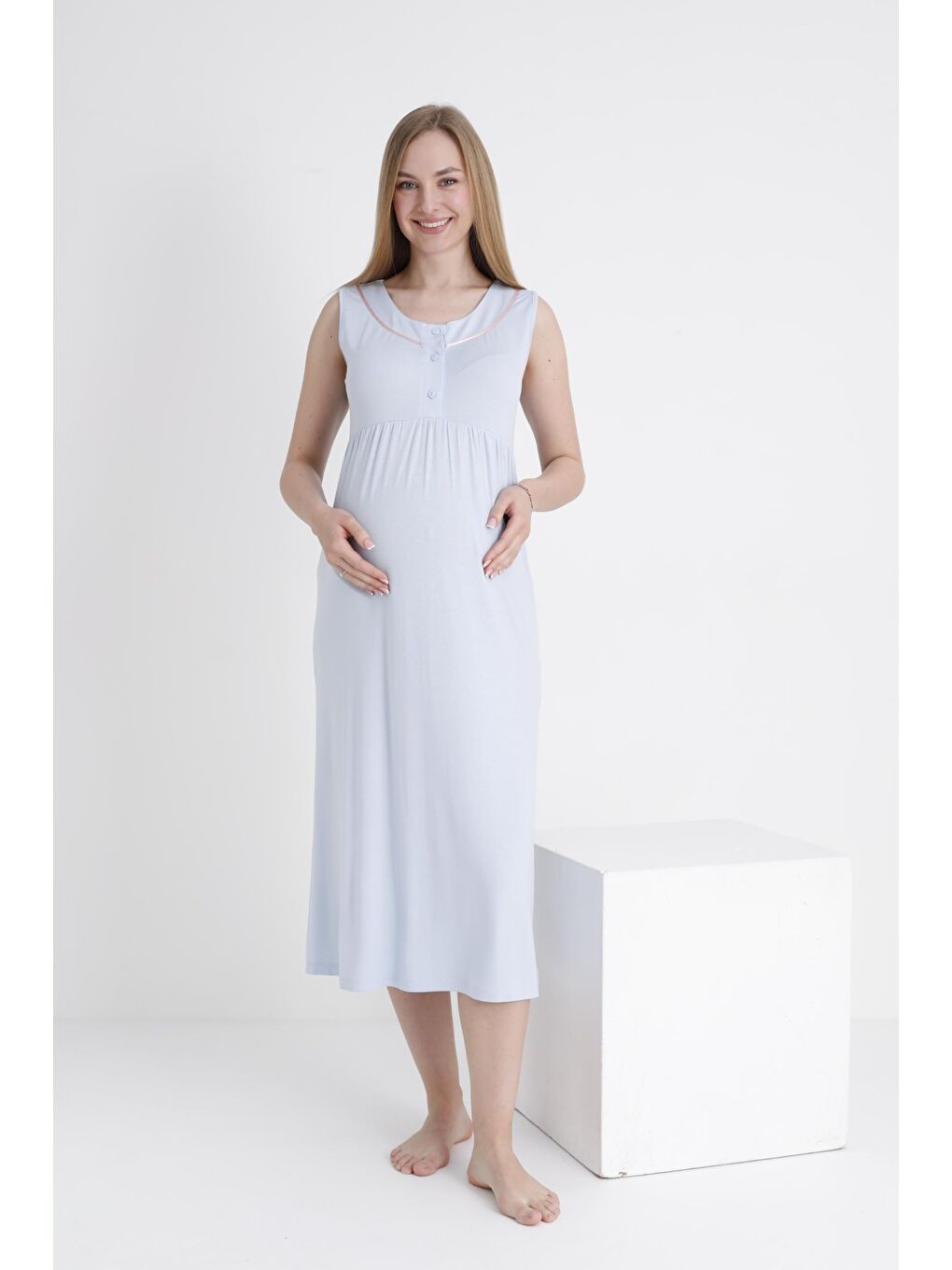 Bebe Mavisi Sabahlıklı Emzirmeye Uygun Şerit Detaylı Hamile ve Lohusa Sıfır Kol Gecelik Takımı-3