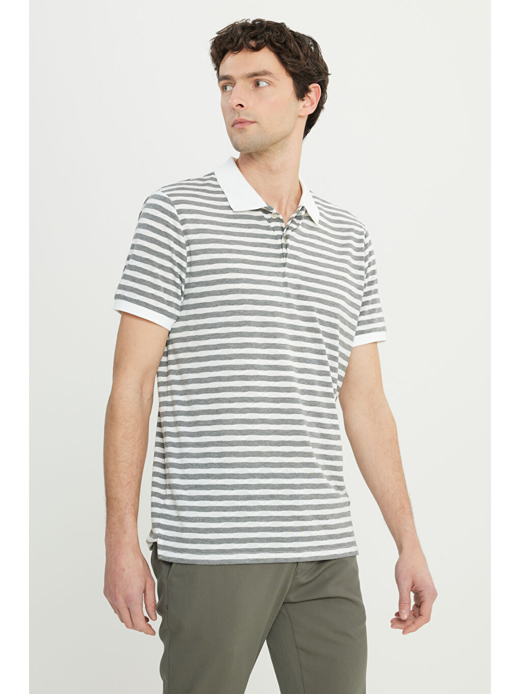 Erkek Beyaz-Gri Slim Fit Dar Kesim Polo Yaka Esnek Tişört