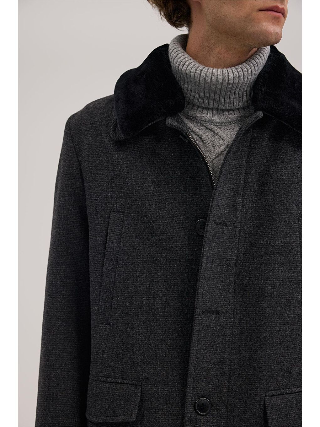 Antrasit Regular Fit Kürklü Yaka Yünlü Kaban-2
