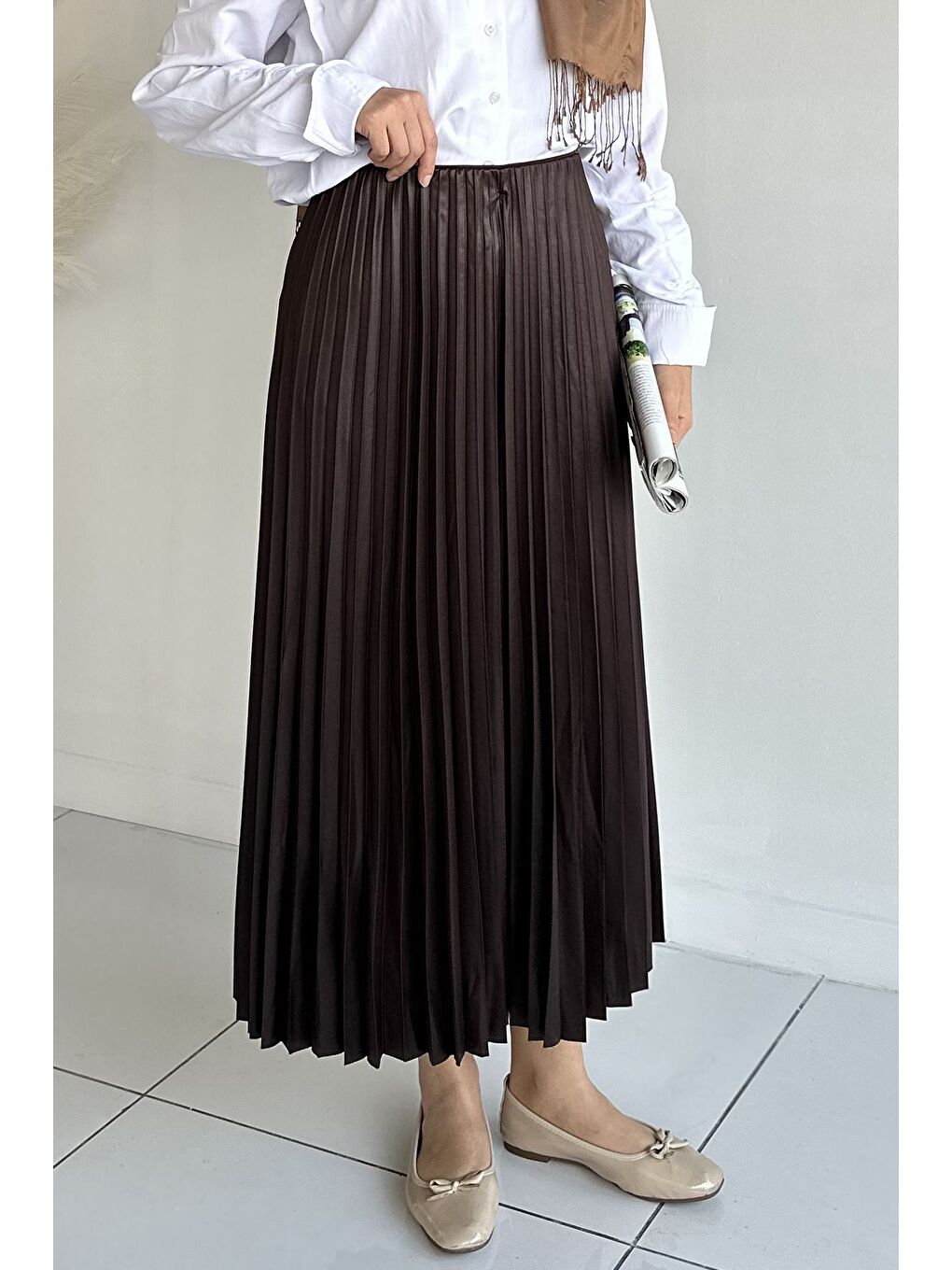 Kahverengi Bel Lastikli Pileli Tesettür Etek-1