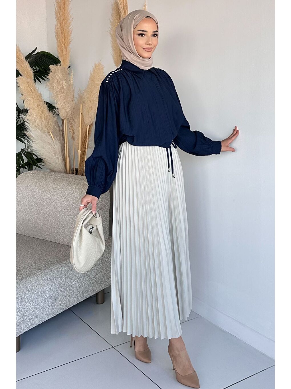 Bej Bel Lastikli Pileli Tesettür Etek