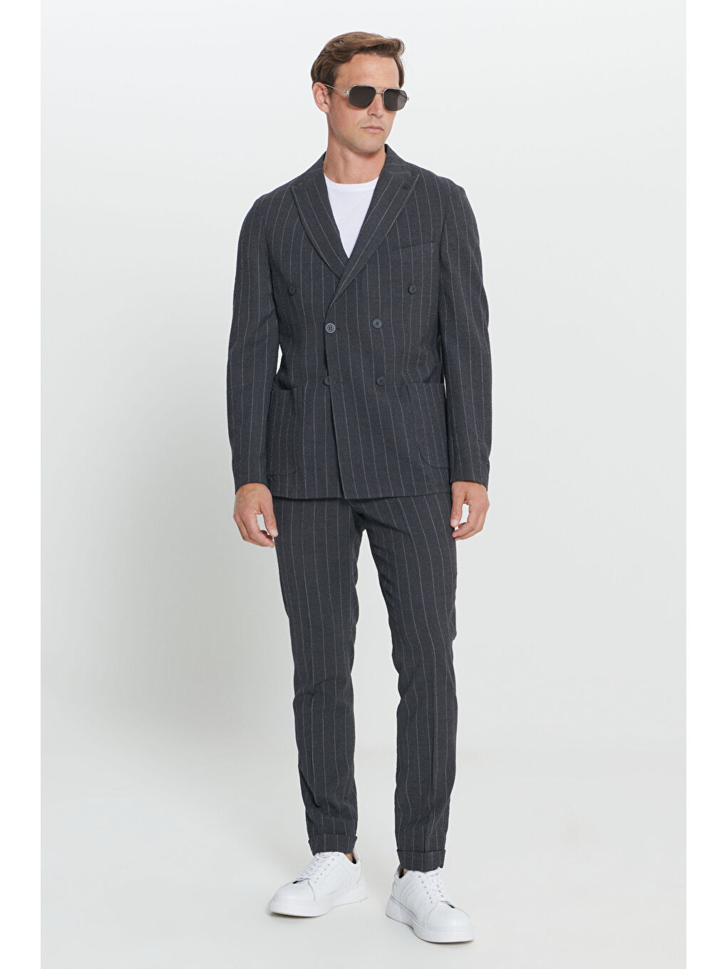 Erkek Antrasit Slim Fit Dar Kesim Kırlangıç Yaka Gofre Desenli Yünlü Takım Elbise-4