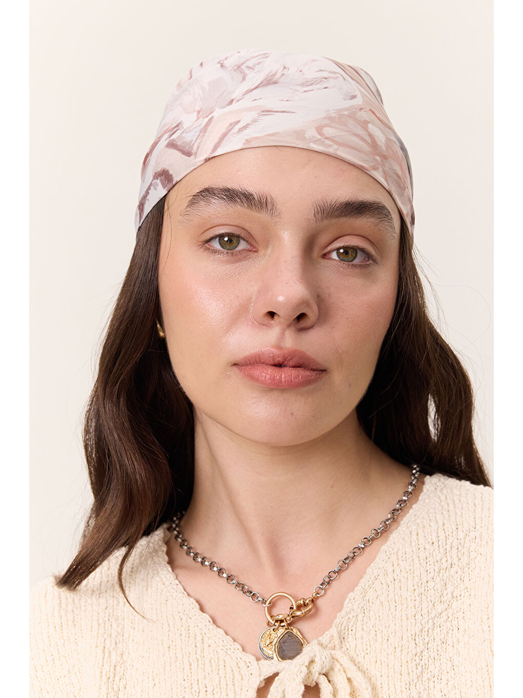 Desenli Saten Bandana Sofıa - Bej