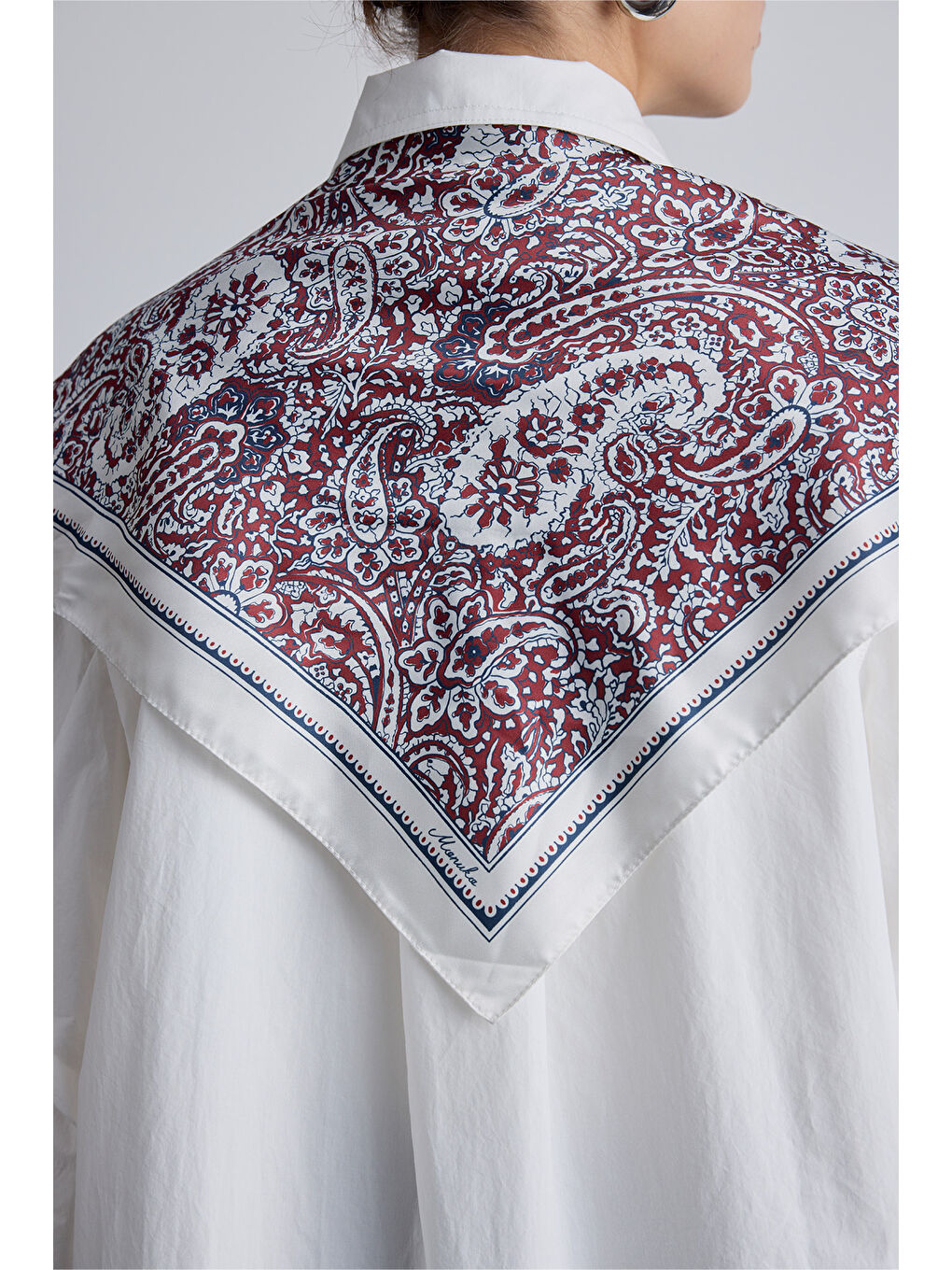 Desenli Saten Boyun Fuları Paısley- Lacivert