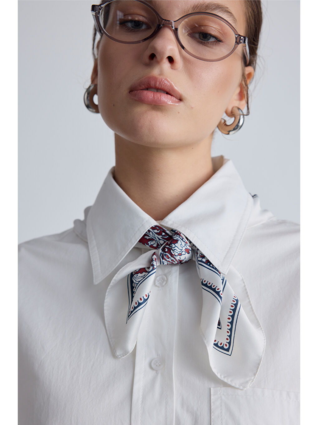 Desenli Saten Boyun Fuları Paısley- Lacivert-1