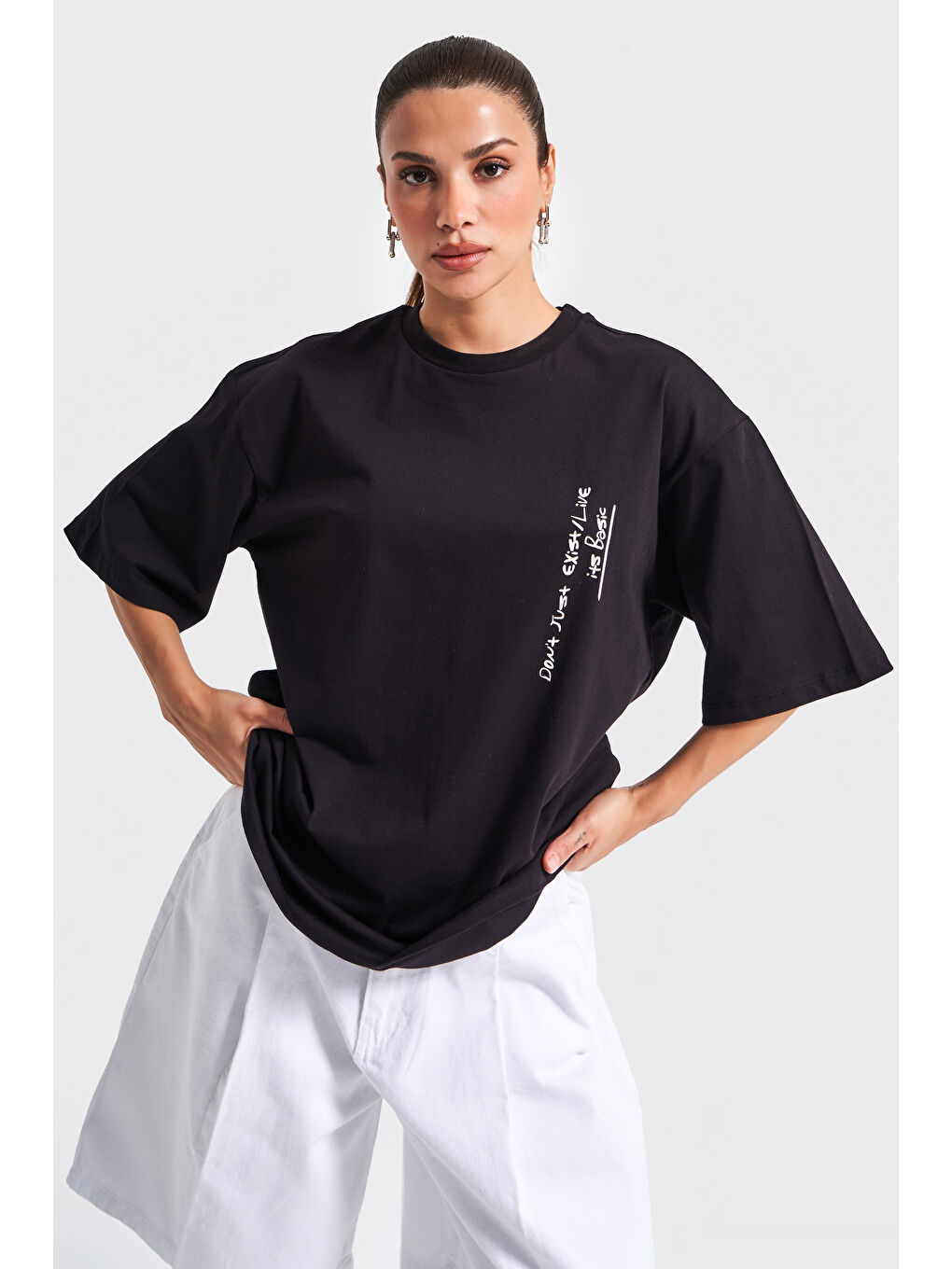Kadın Siyah Renk s5-1 Oversize Baskılı Bol Kesim %100 Pamuklu T-Shirt-1