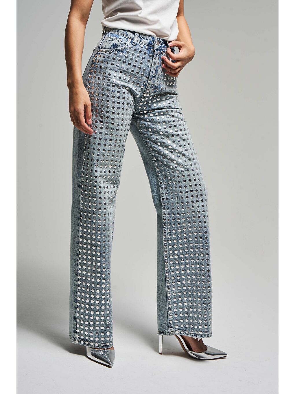 Mavi Kadın Jean Rengi T S45 80 Damla Parlak Taşlı Straight Fit Yüksek Bel Tasarım Denim Jean-1