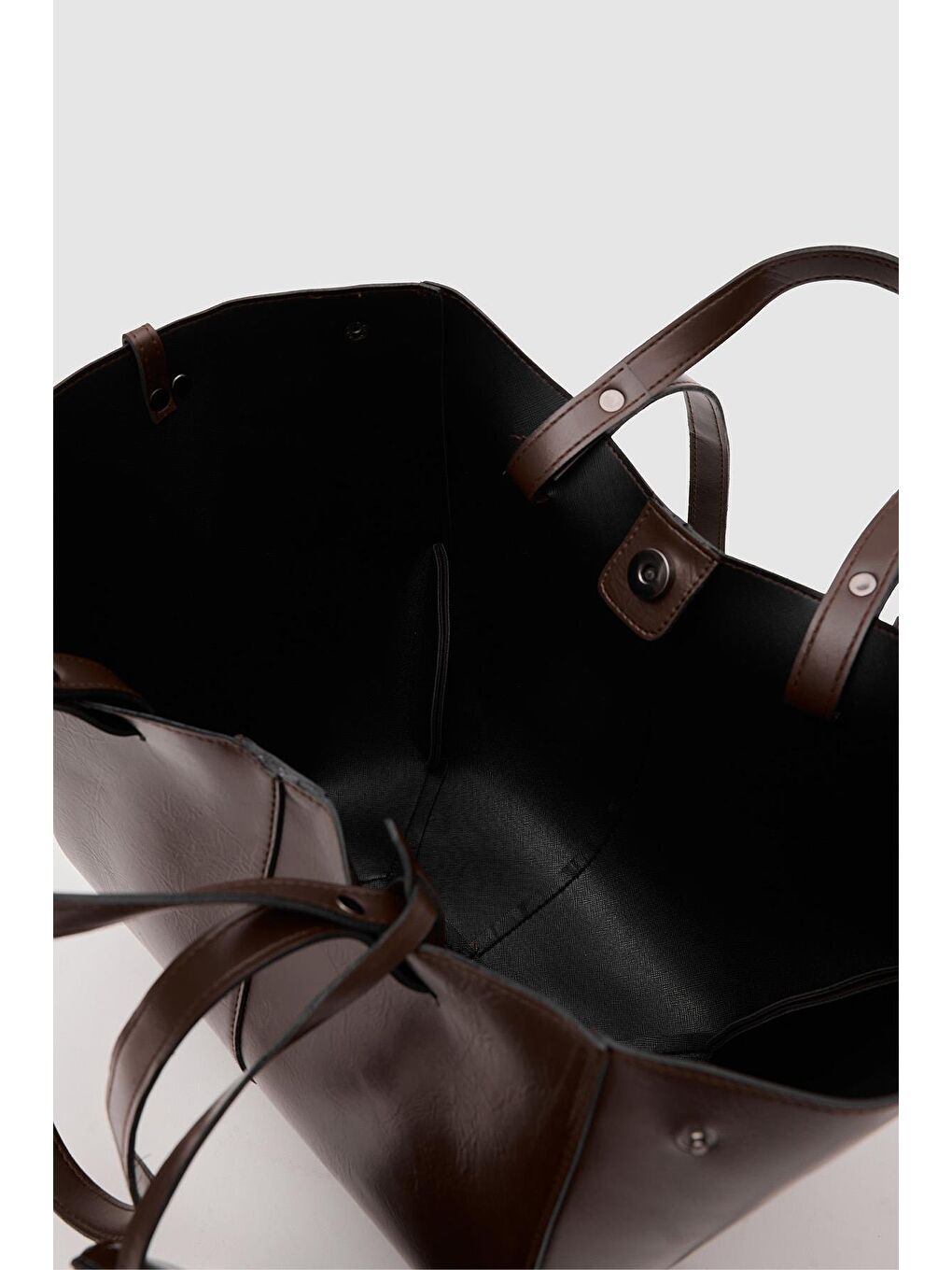 Kahverengi Champ City Omuz Çantası Acı Kahve-9