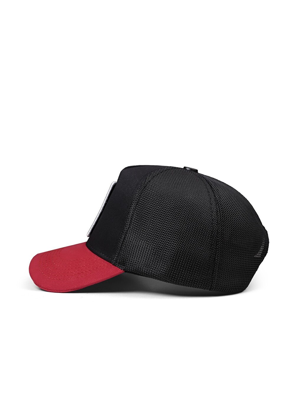 Karga Logolu Kırmızı-Siyah Trucker Şapka-3