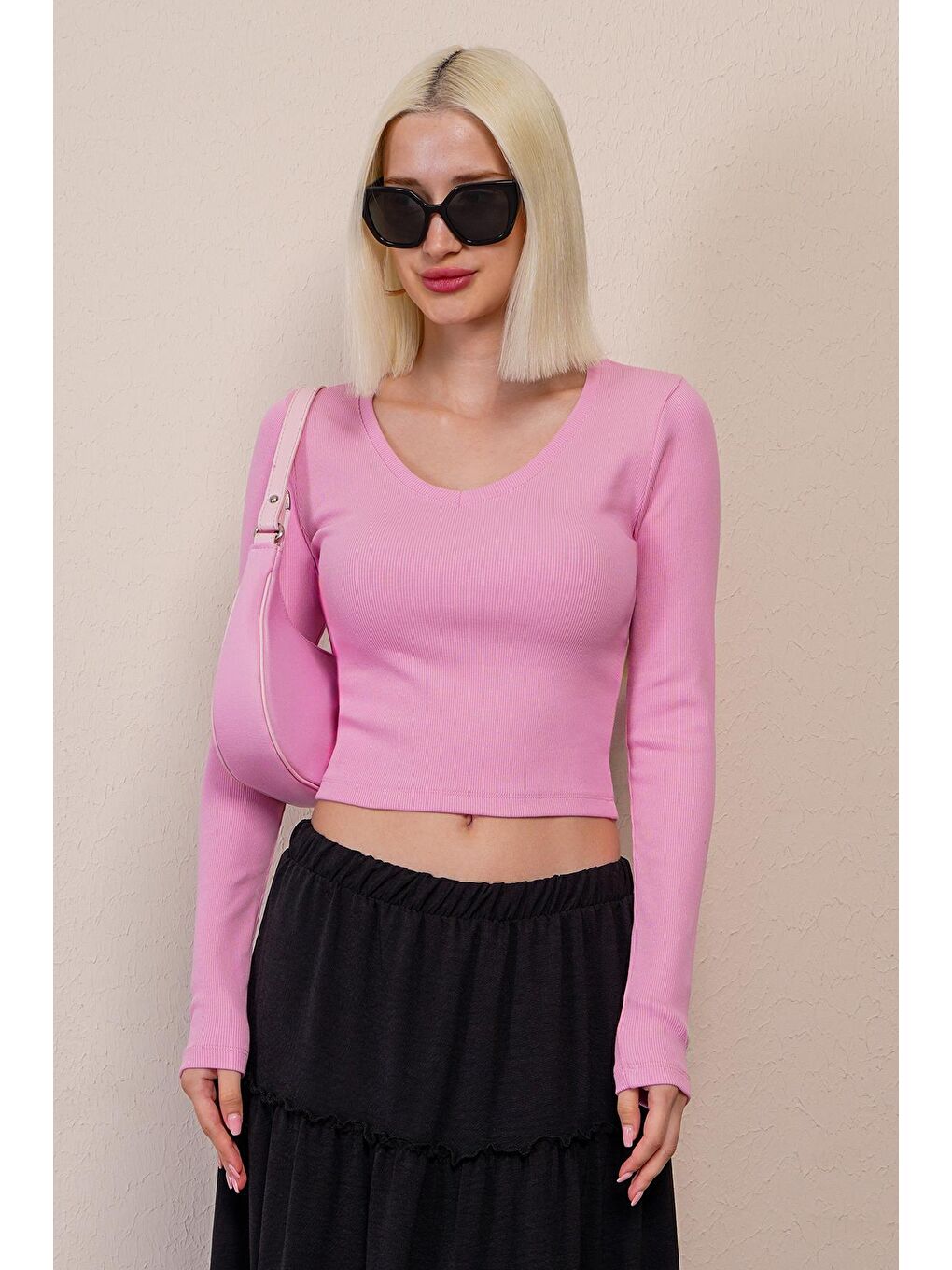 Pembe V Yaka Uzun Kollu Kaşkorse Body Mg2192-1