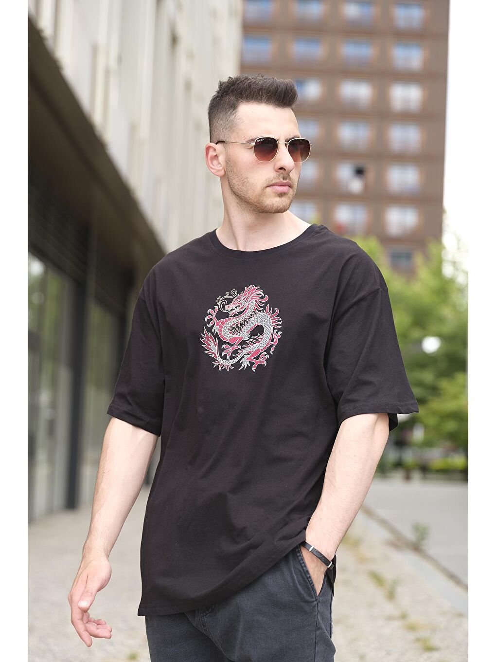 Siyah Tyshawn Dragon Baskılı  Bisiklet Yaka Erkek Tişört