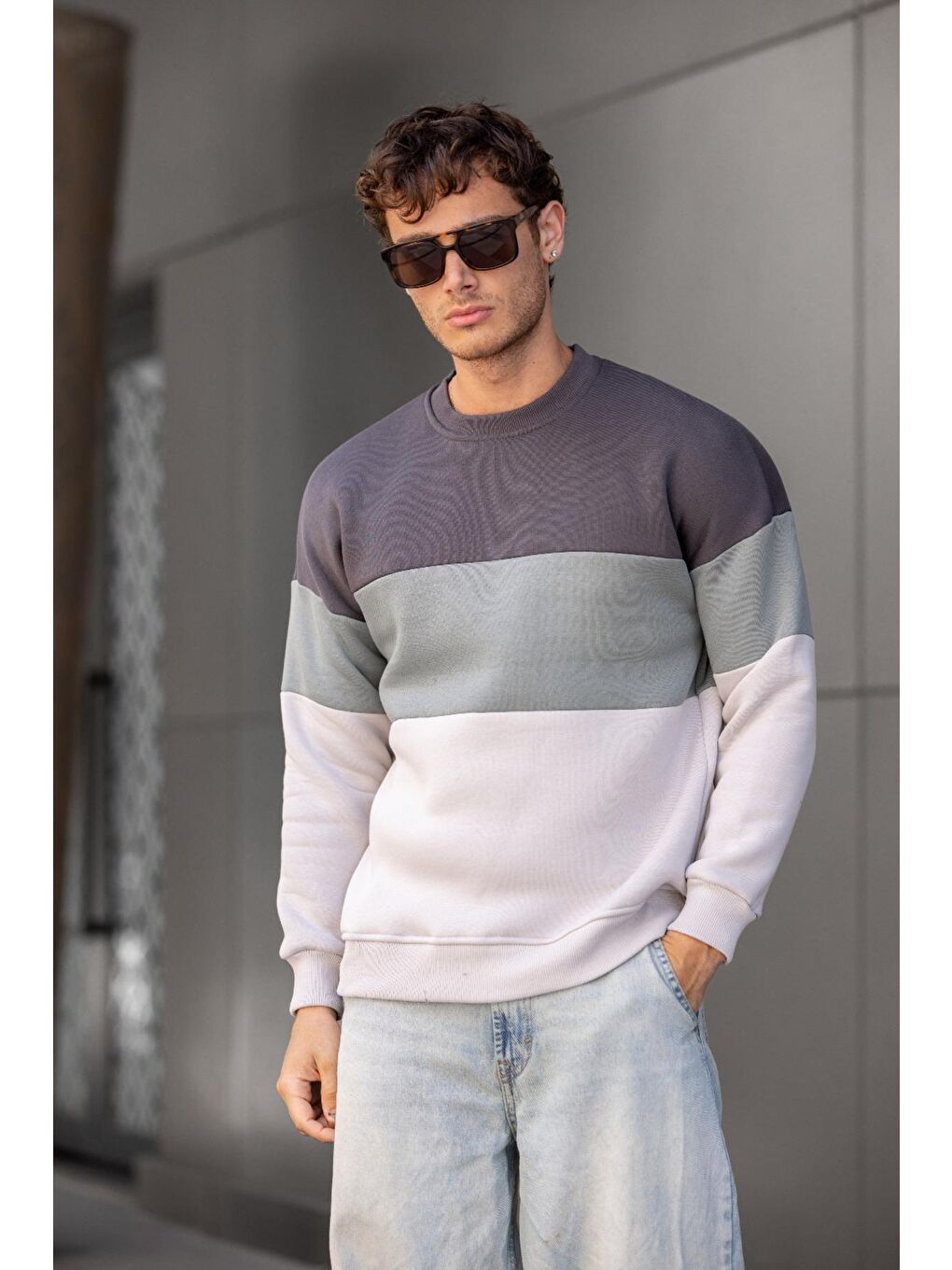 Gri Trc 3244 Üç İplik Pamuklu Parçalı Bisiklet Yaka Erkek Sweatshirt