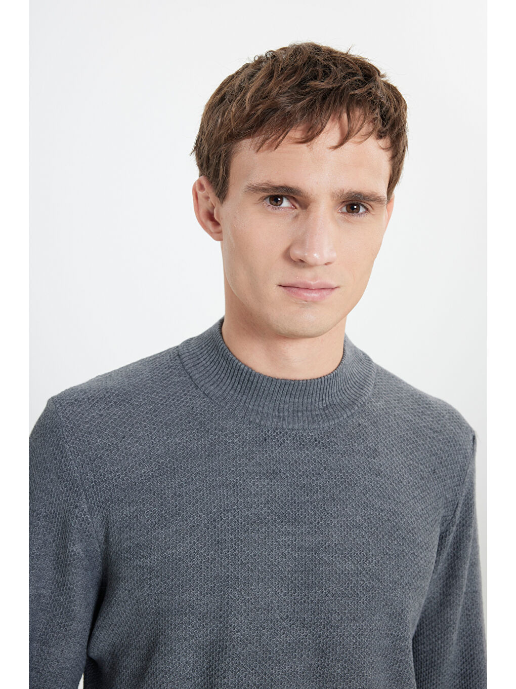 Erkek Gri Melanj Sıcak Tutan Standart Fit Normal Kesim Yarım Balıkçı Yaka Yünlü Triko Kazak-3