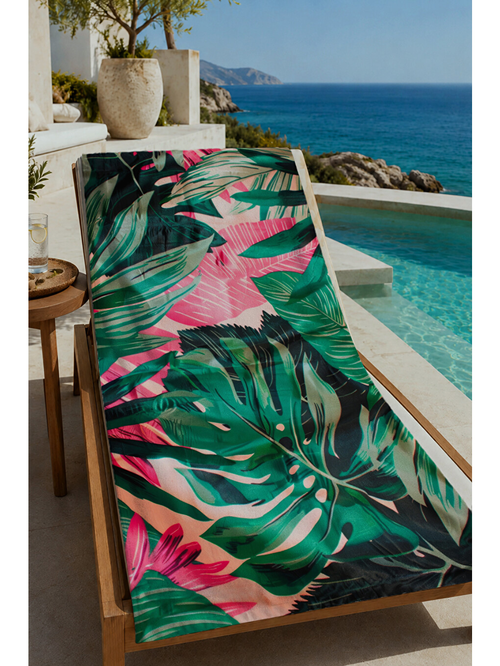 Koyu Yeşil Tropikal Yaprak Ve Çiçek Desenli 70x150 Cm Dijital Baskılı Plaj Ve Banyo Havlusu