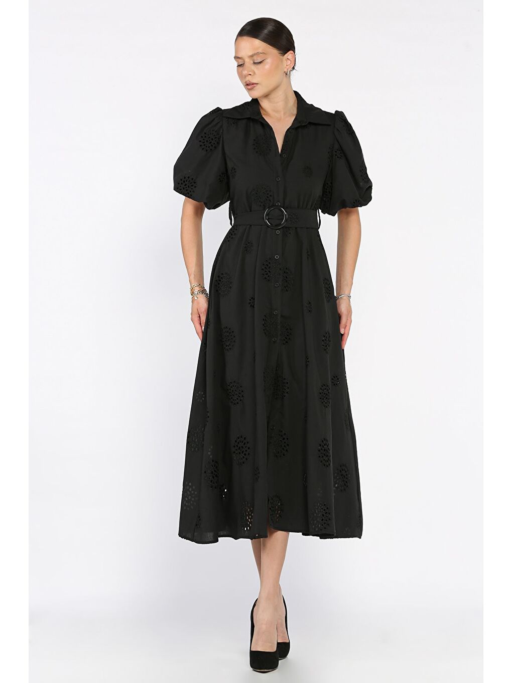 Siyah Gömlek Yaka Boydan Düğmeli Kemerli Elbise-1