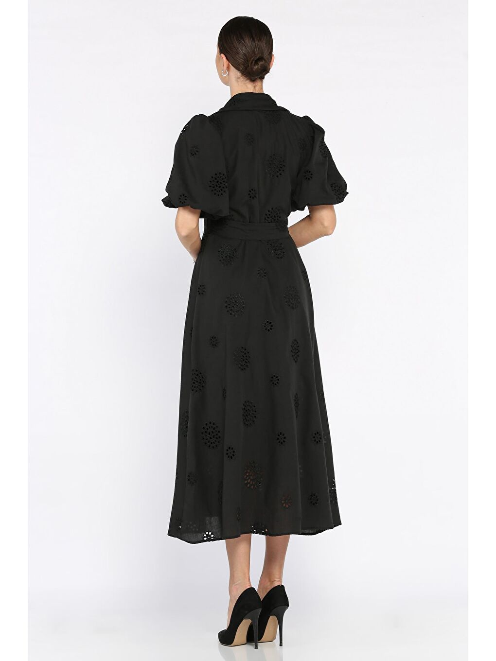 Siyah Gömlek Yaka Boydan Düğmeli Kemerli Elbise-2