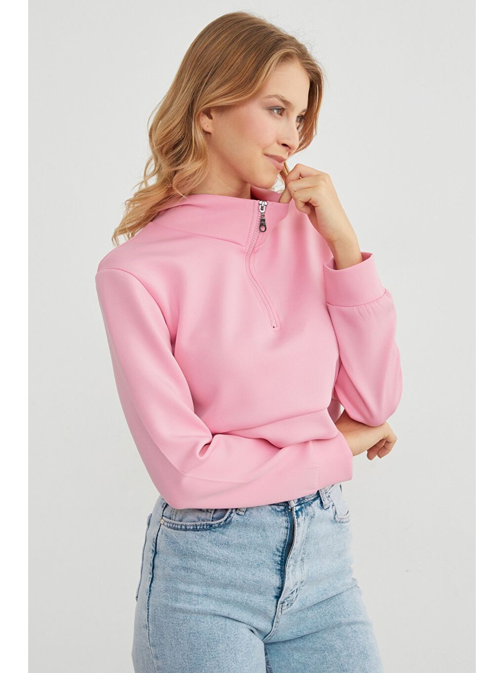 Pembe Yarım Fermuarlı Dik Yaka Crop Sweatshirt-3