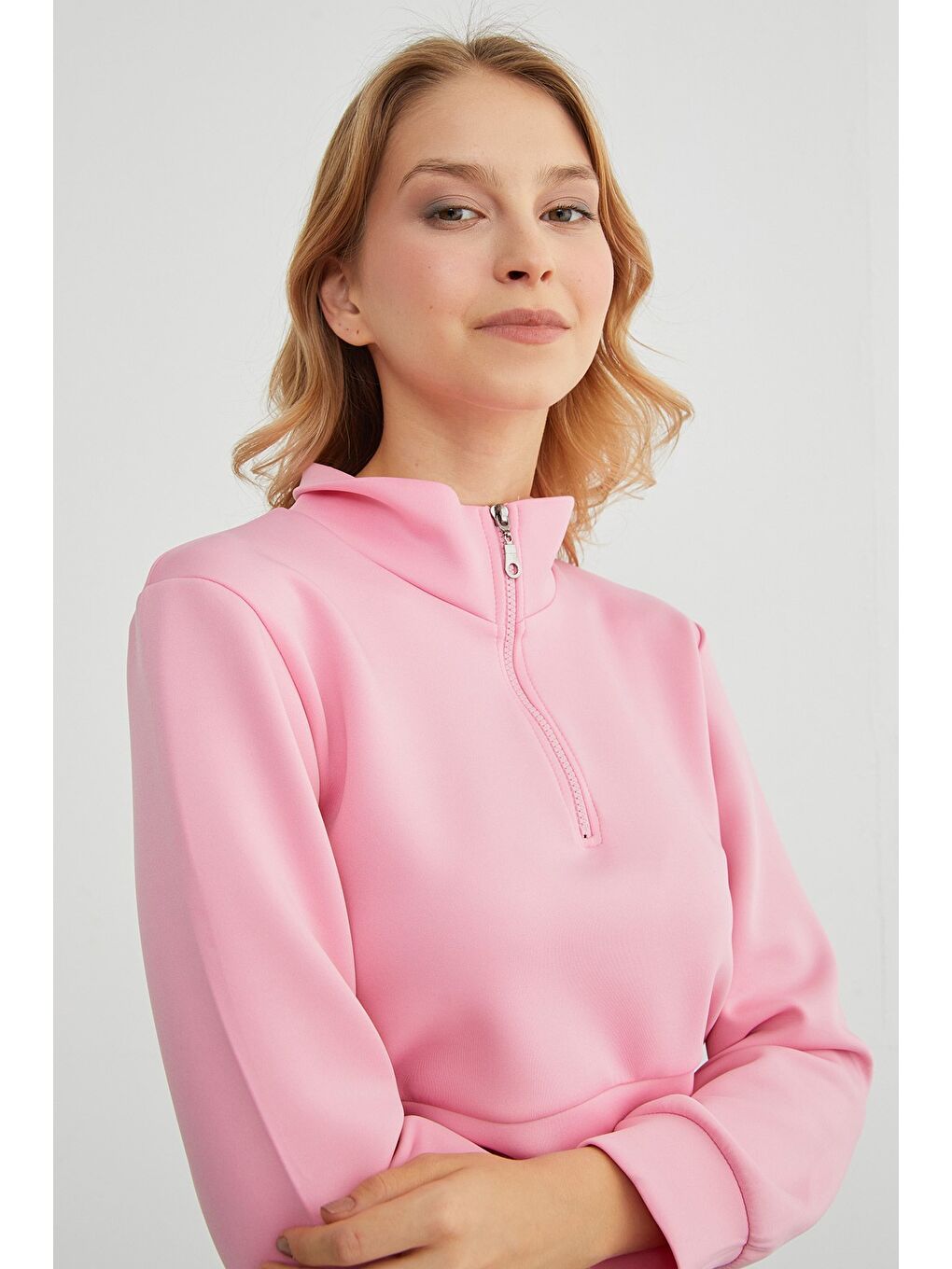 Pembe Yarım Fermuarlı Dik Yaka Crop Sweatshirt-4