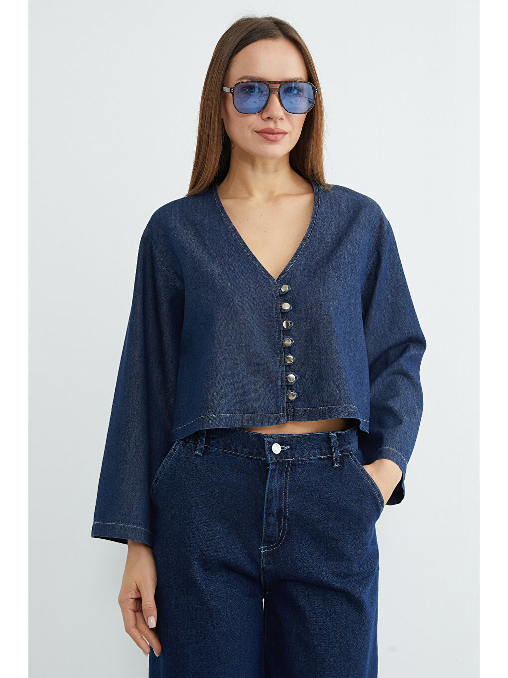 Lacivert Düğmeli Geniş Kol Crop Jean Gömlek-2