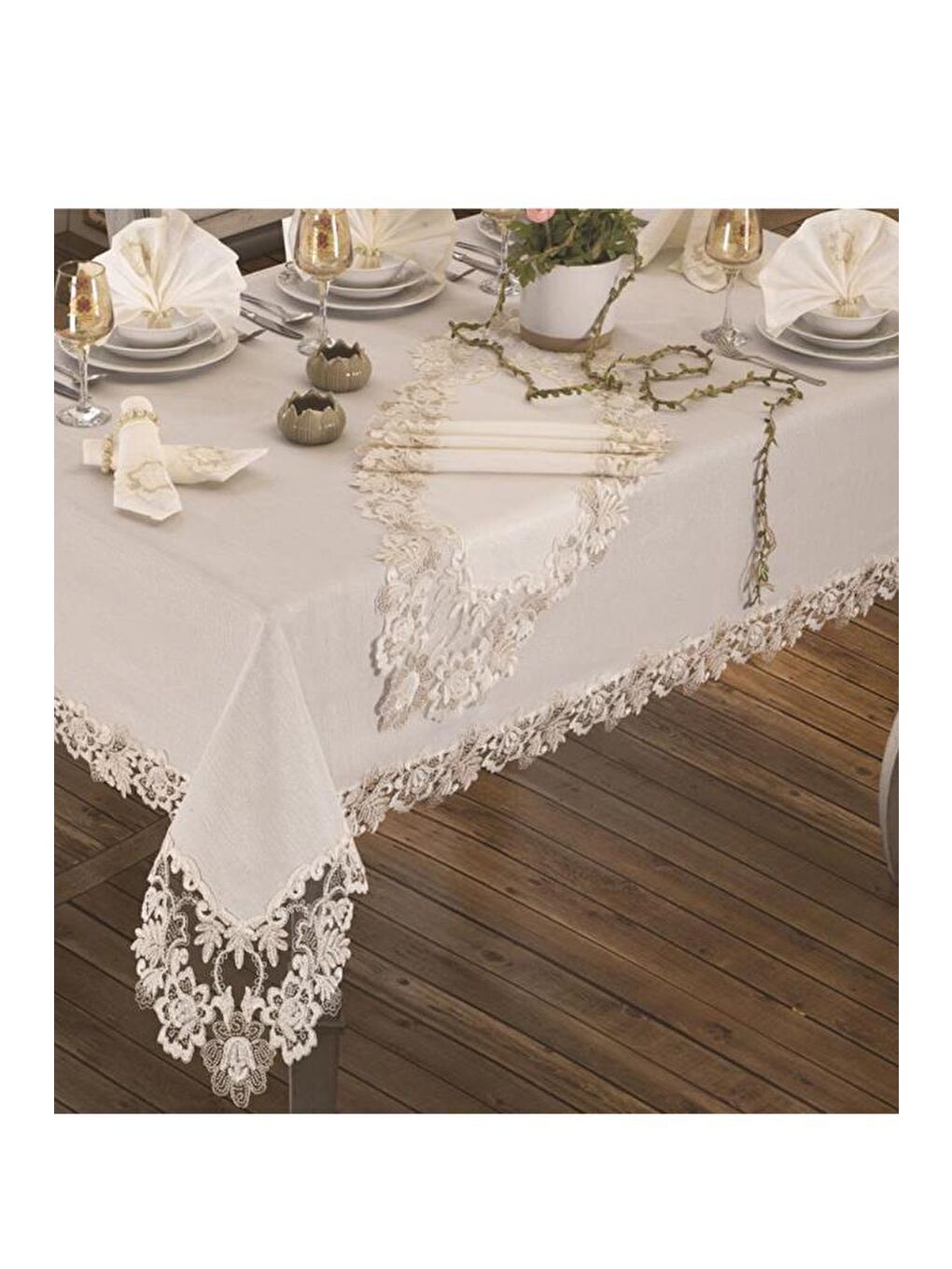 Ekru Fransız Güpürlü Beste Tek Masa Örtüsü Krem-1