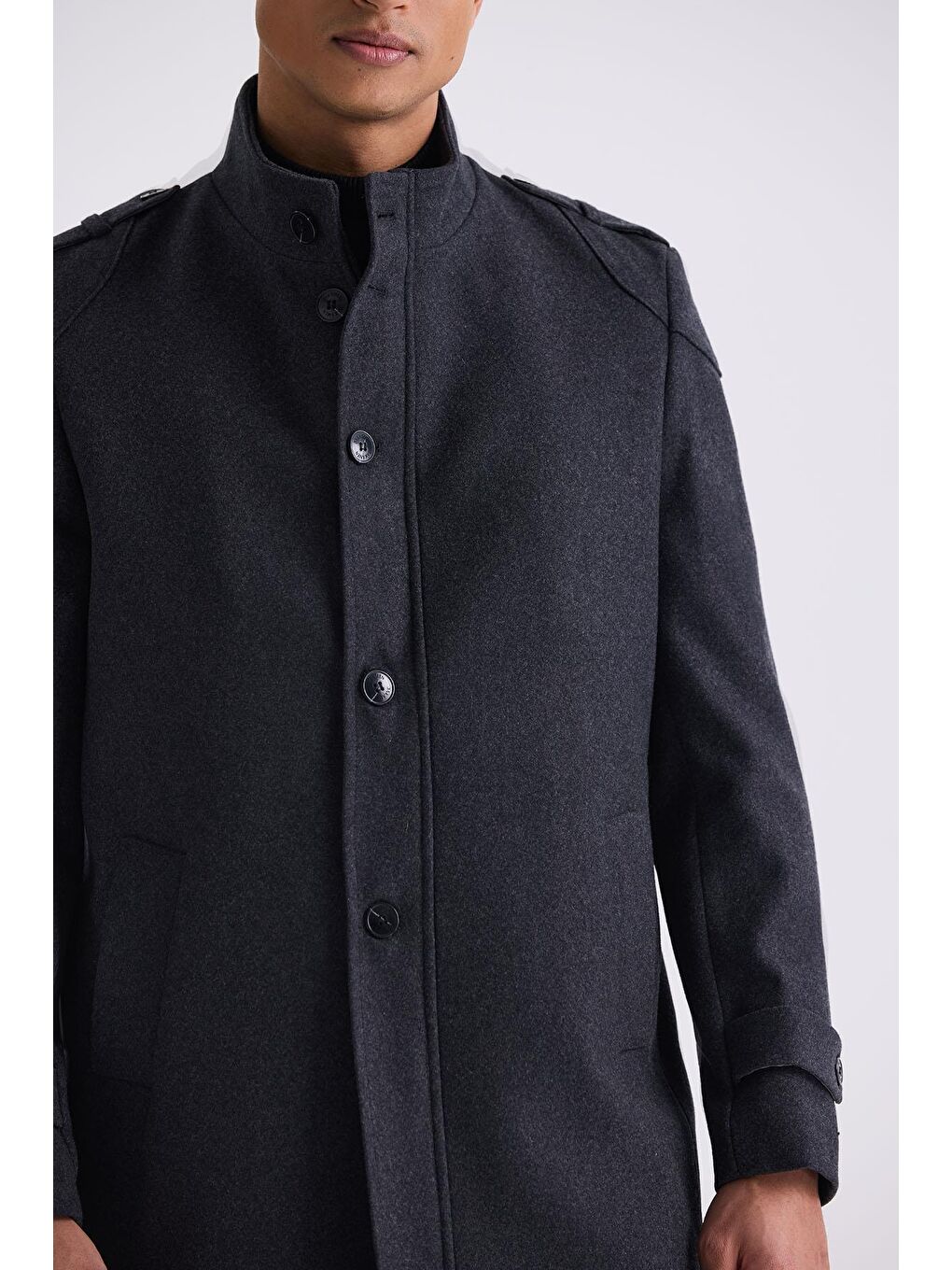 Antrasit Regular Fit Hakim Yaka Apoletli Yünlü Kaşe Kaban-2