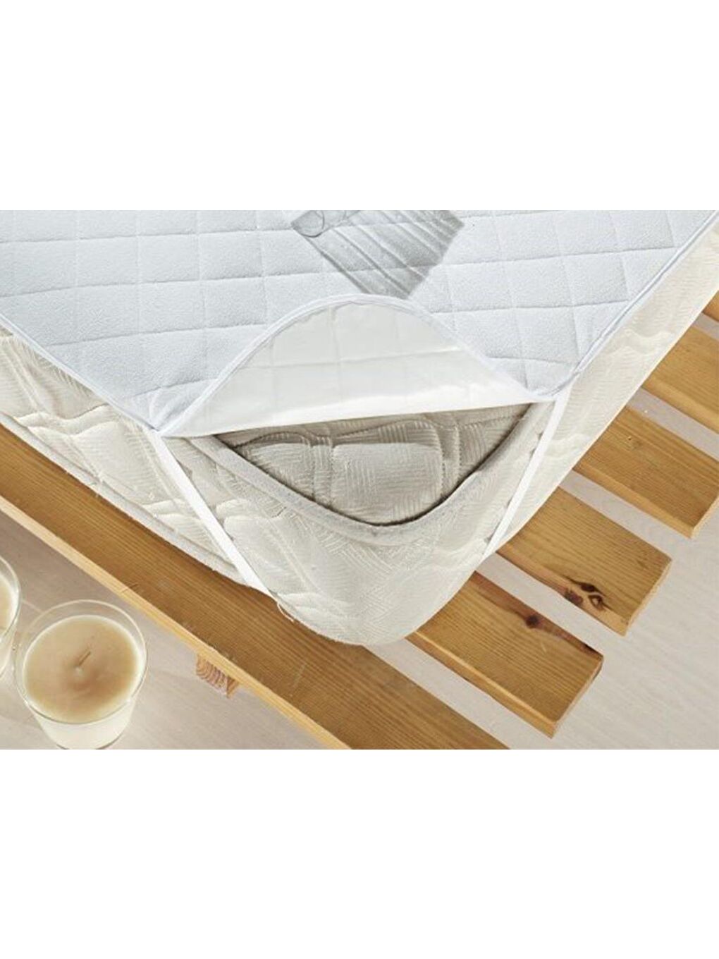 Beyaz Kapitone Telalı Ped 120x200 Cm Tek Kişilik Alez