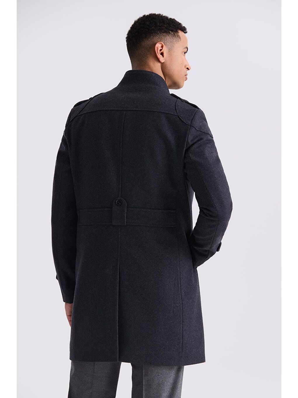 Antrasit Regular Fit Hakim Yaka Apoletli Yünlü Kaşe Kaban-3