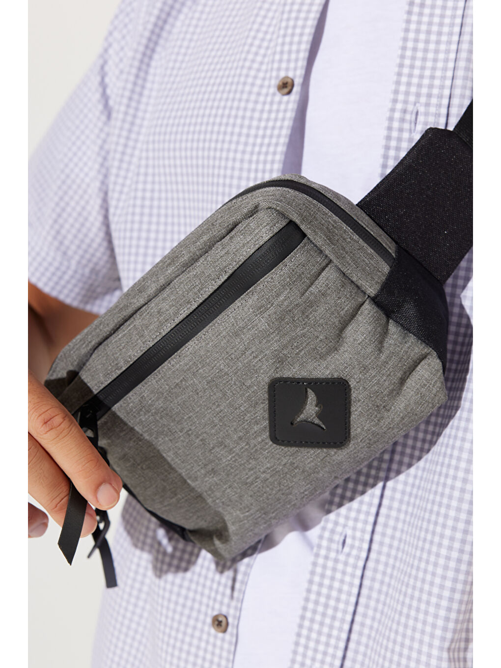 Erkek Gri-Siyah Fermuarlı Bel Çantası-3