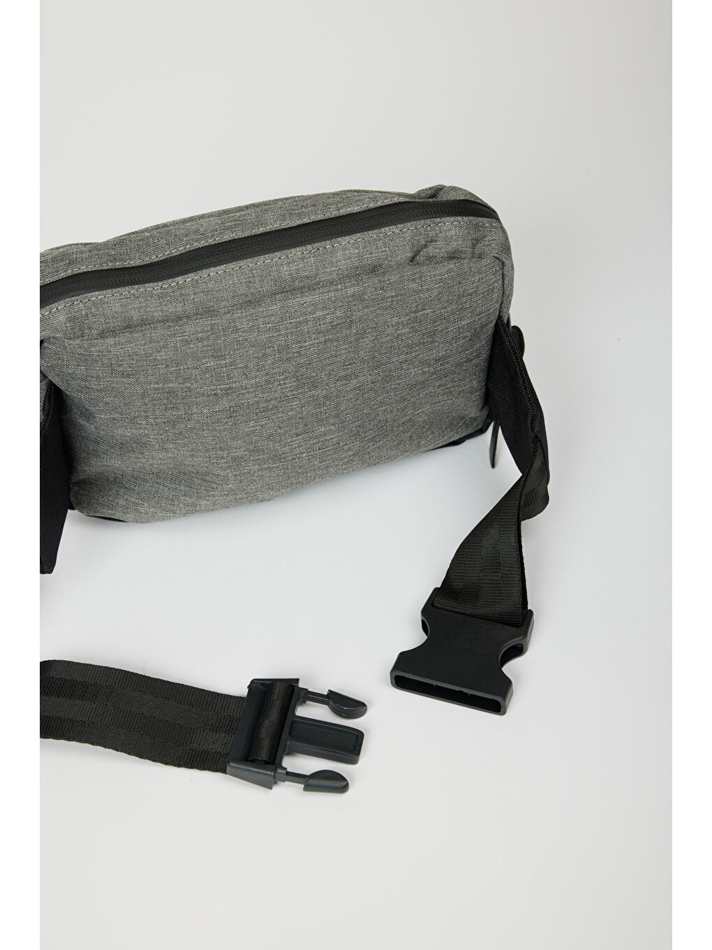 Erkek Gri-Siyah Fermuarlı Bel Çantası-6