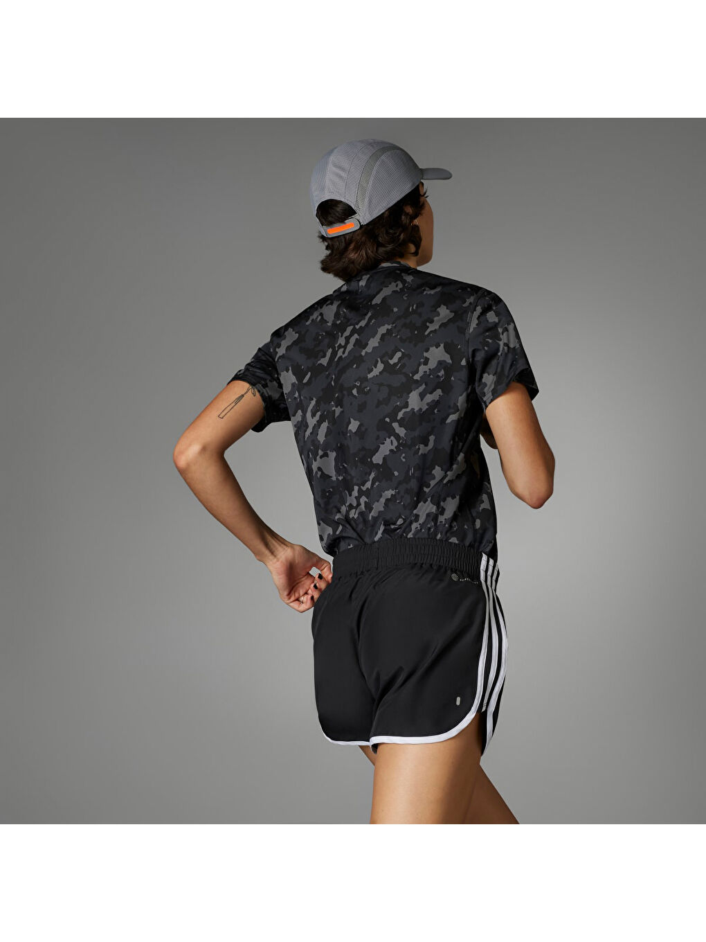 Marathon 20 Kadın Siyah Şort-1