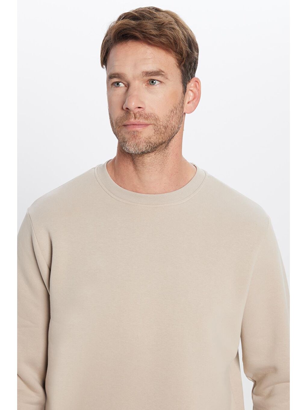 Bej Unisex Relax Fit Rahat Kesim Pamuklu Yumuşak Dokulu Polarlı Basic Taş Renk Bisiklet Yaka Sweatshirt