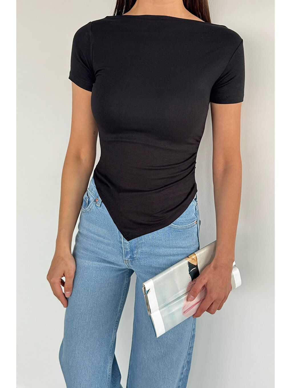 Siyah Kadın Asimetrik Kesim Elastanlı Bluz-1