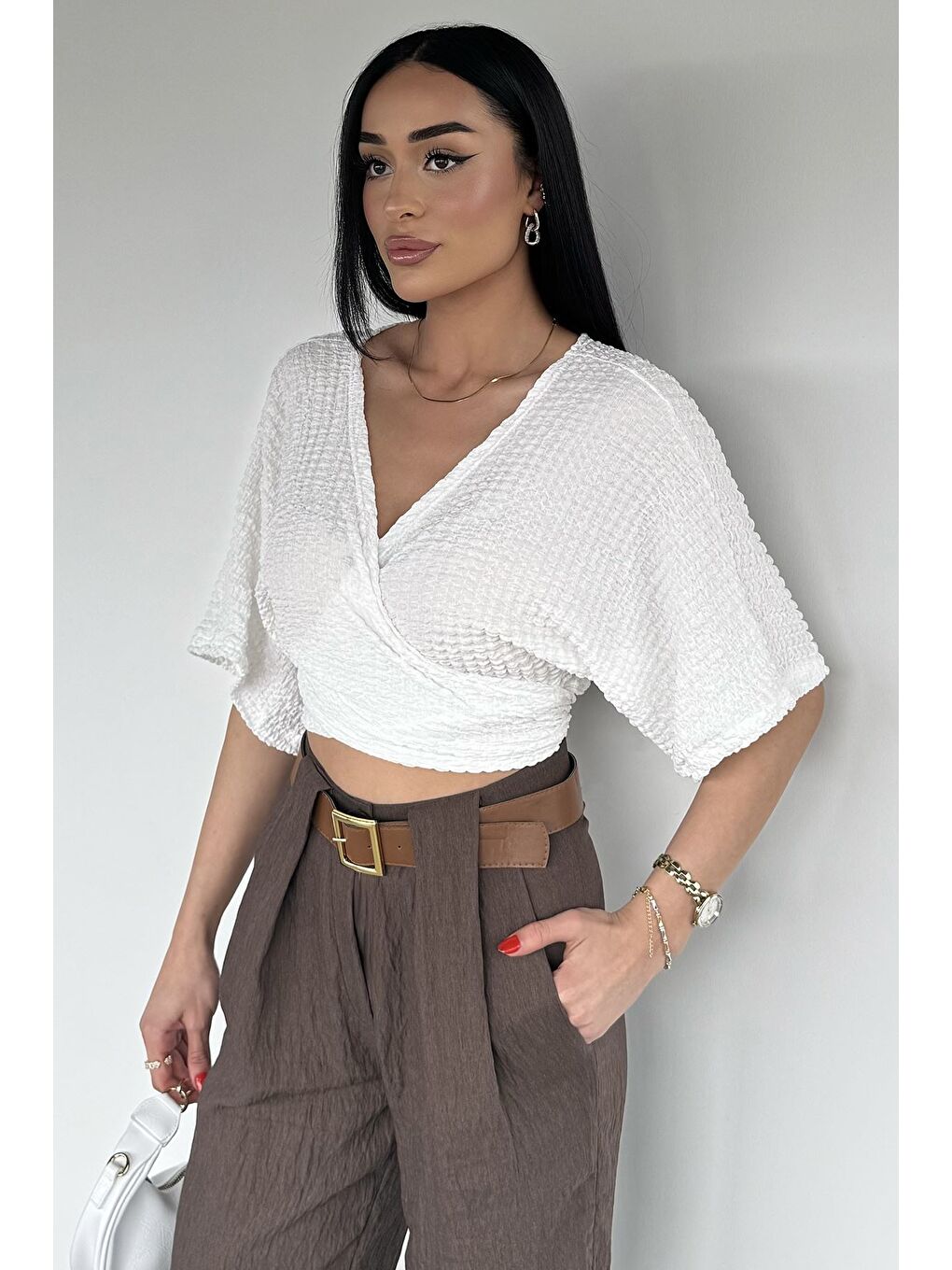 Ekru Kadın Bağlamalı Bluz-1