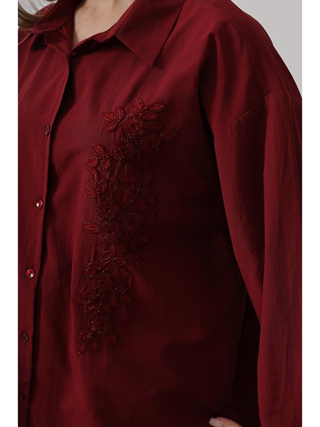 Boncuk Nakış Detaylı Uzun Gömlek - Bordo-3
