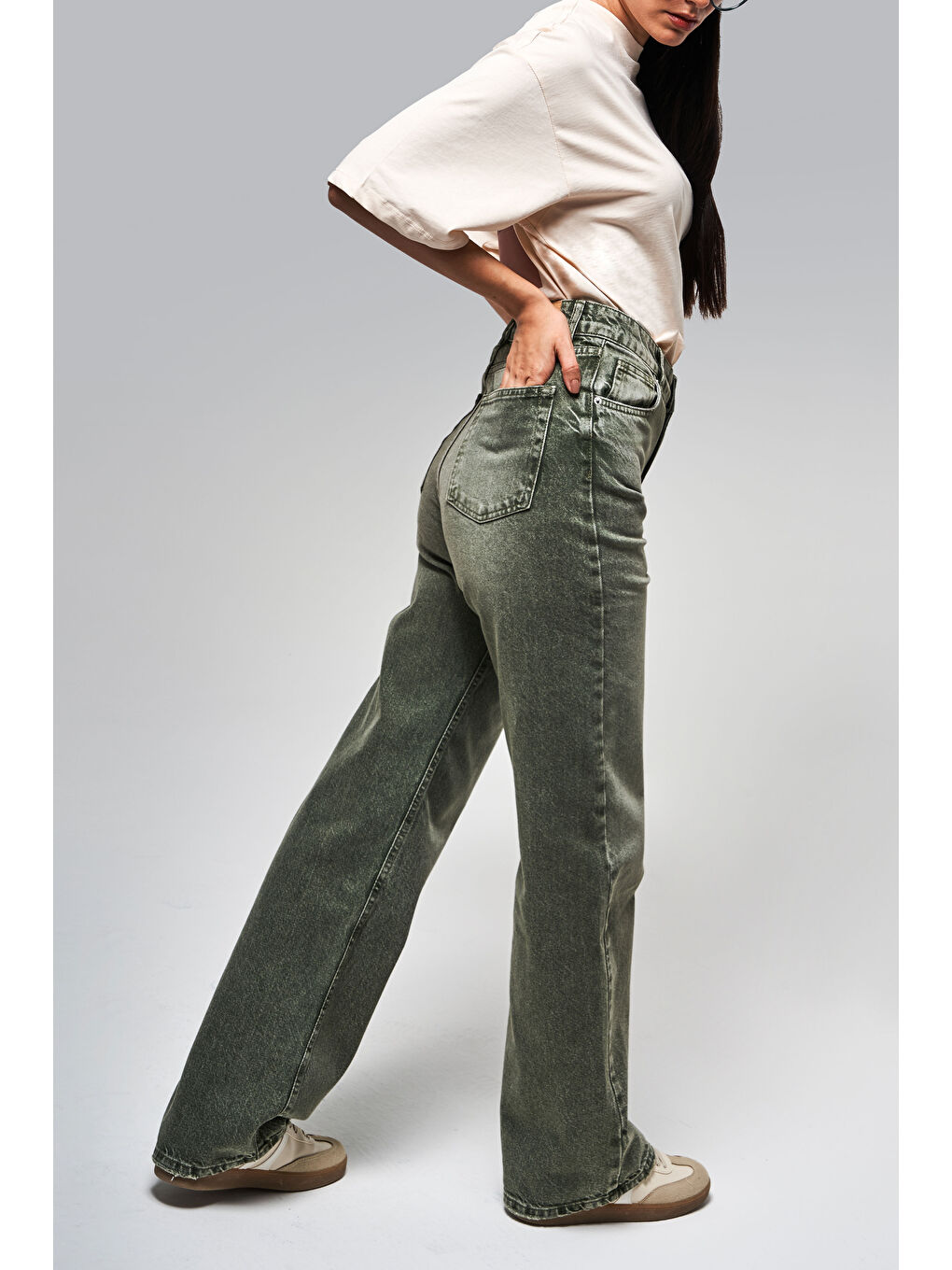 Kadın Taşlanmış Haki Renk 2s5-15 Straight Fit Yüksek Bel %100 Pamuk İç Boy 80 Cm Denim Jean-2