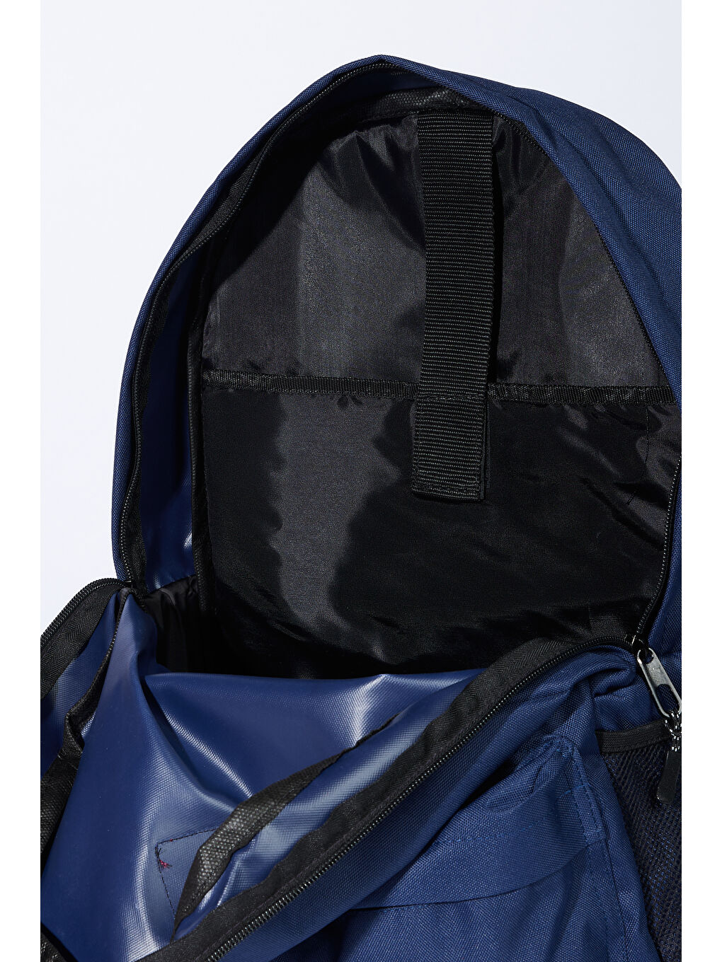 Erkek Lacivert Logolu Okul-Sırt Çantası-2