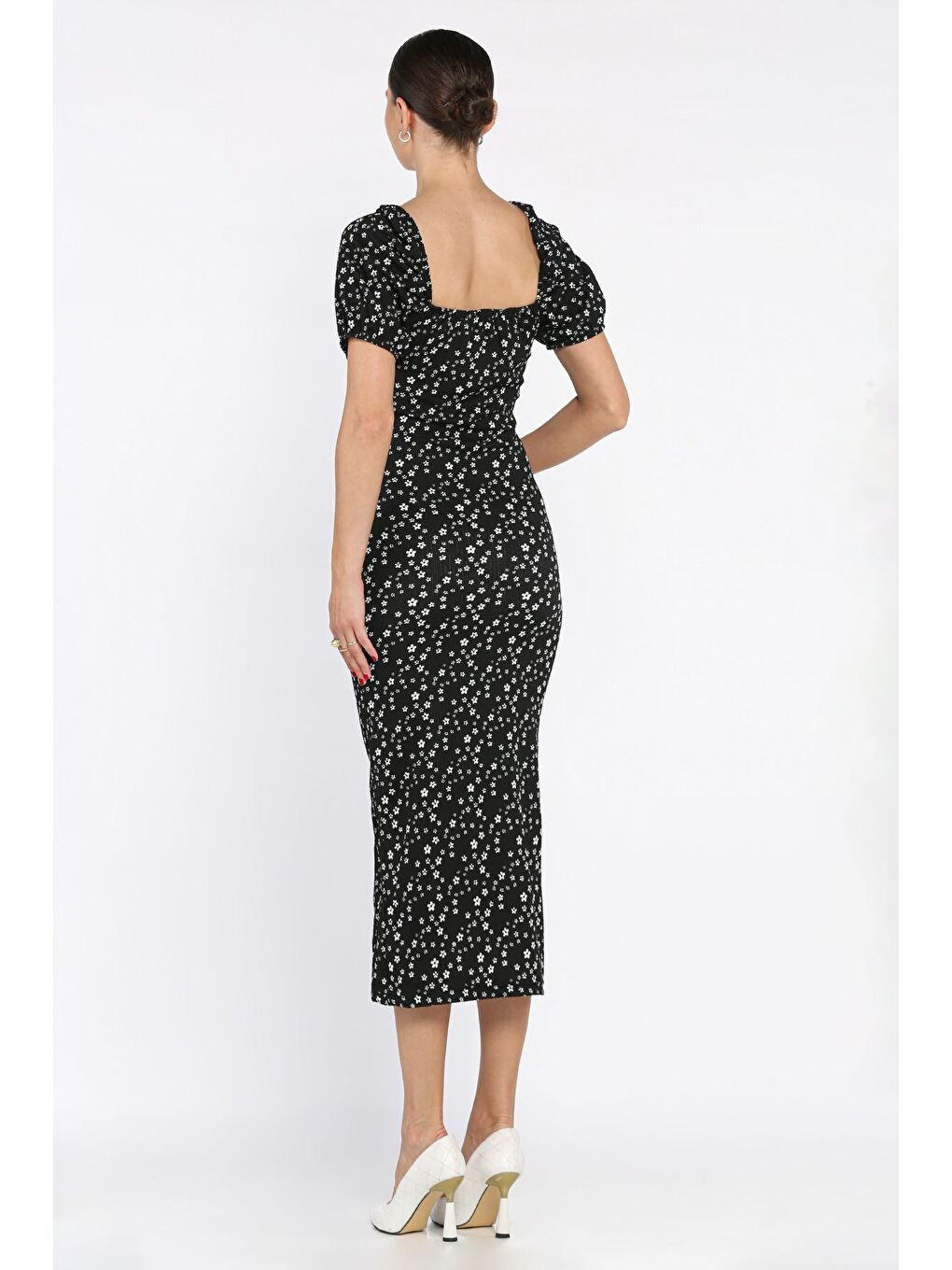 Siyah Yırtmaçlı Balon Kol Kadın Desenli Elbise-2