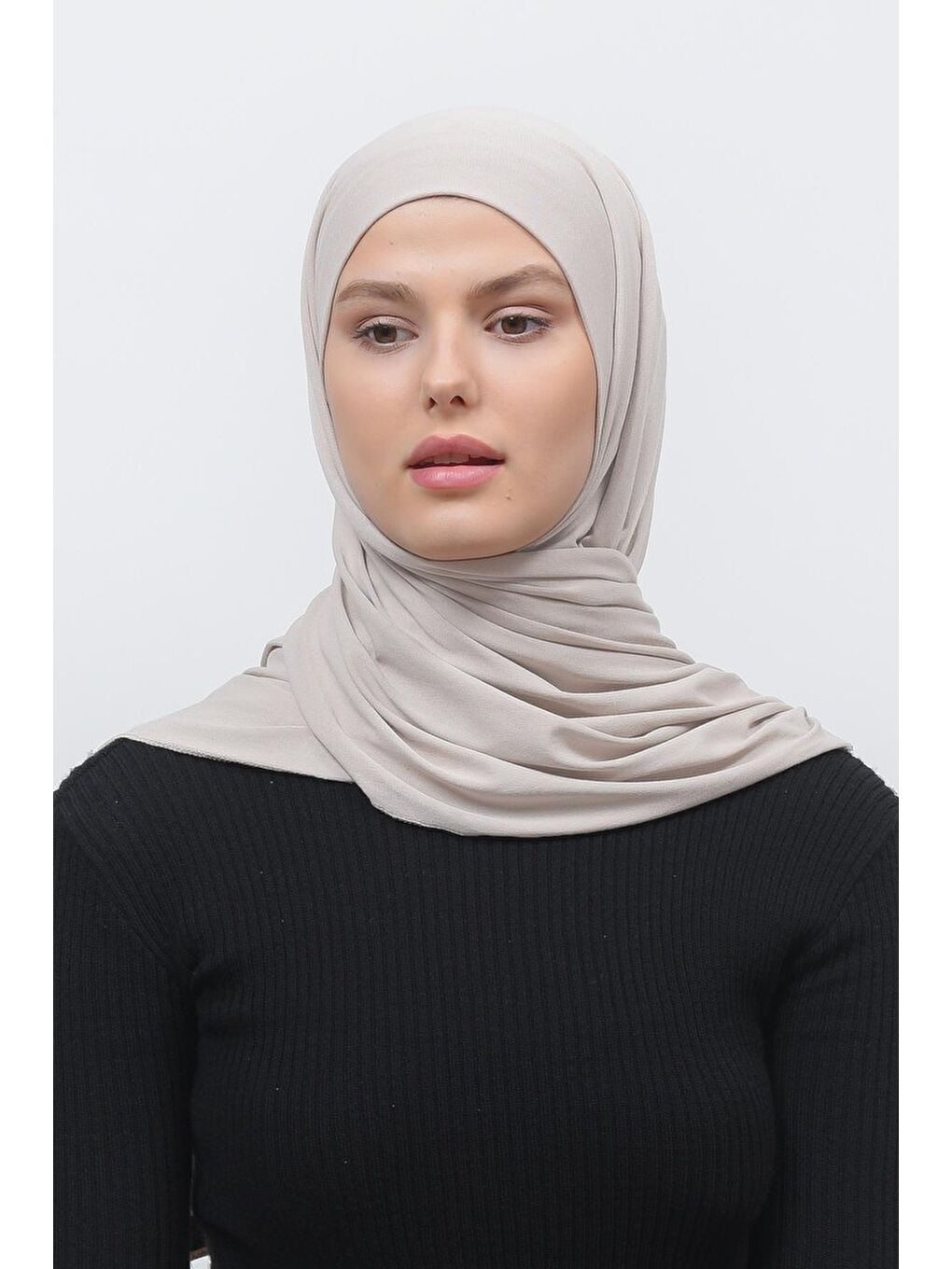 Kahverengi Tesettür Düz Penye Şal-1