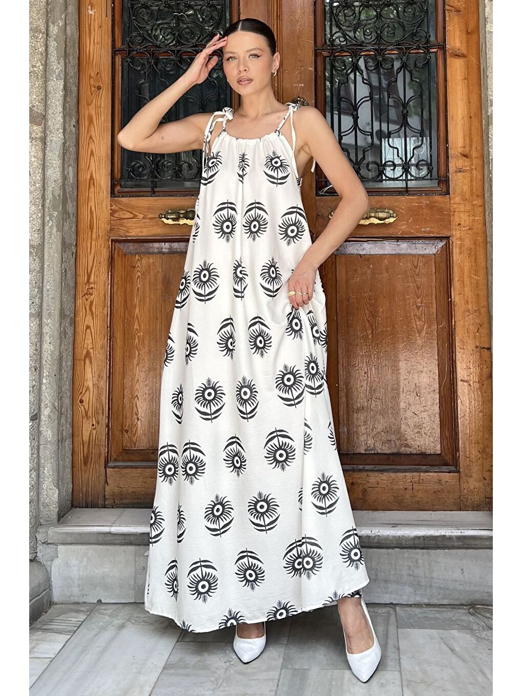 Bej Kadın Askılı Desenli Elbise-1