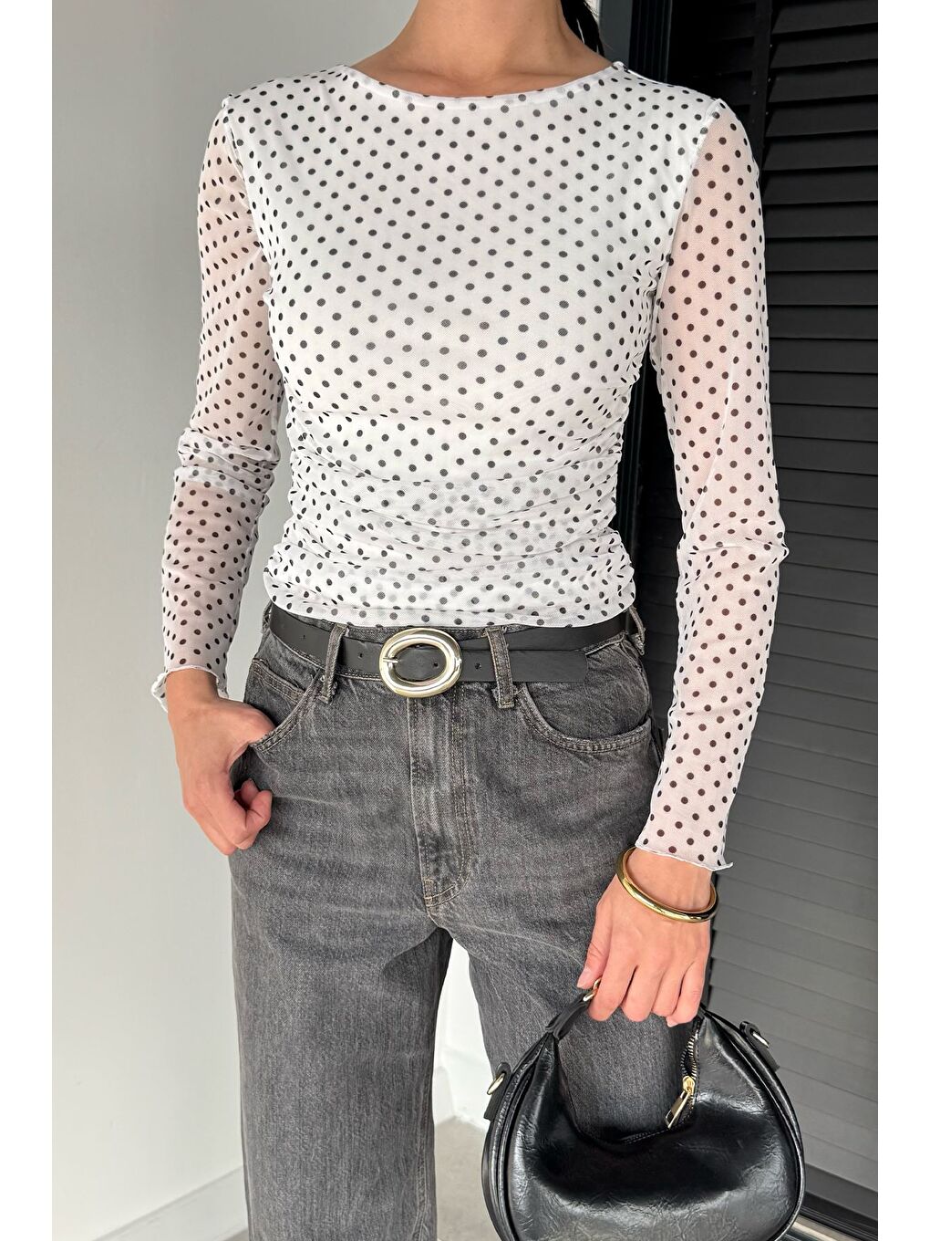 Beyaz Kadın Bel Büzgülü Puantiyeli Bluz-1