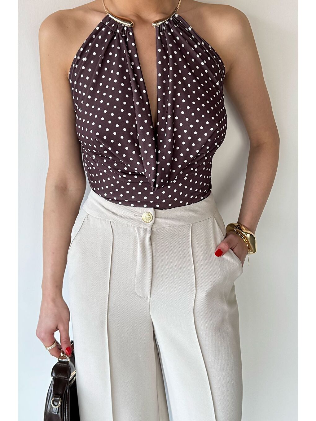 Kahverengi Kadın Puantiyeli Crop Top Bluz-2