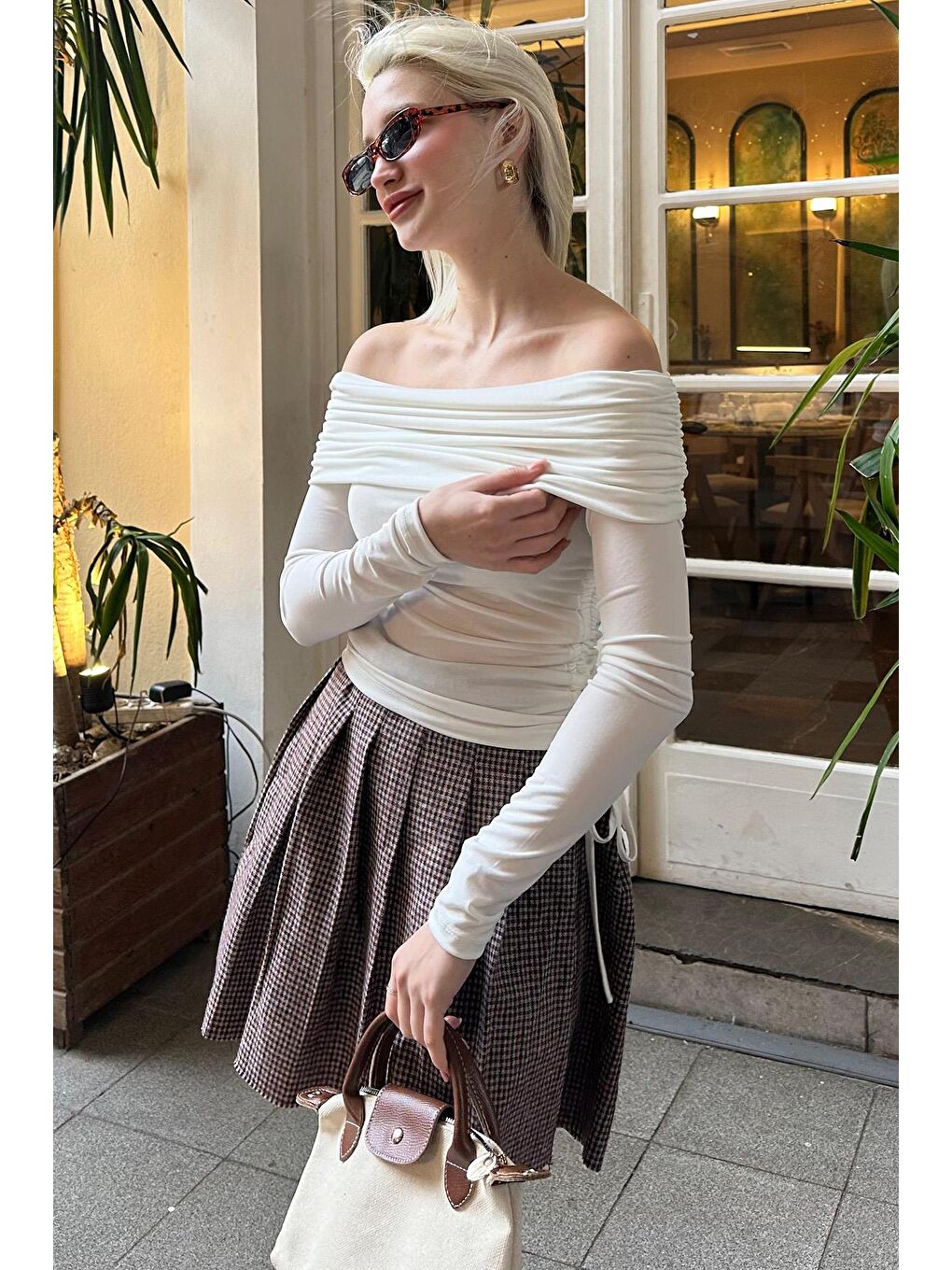 Beyaz Büzgülü Kayık Yaka Kadın Bodysuit Mg2250-2