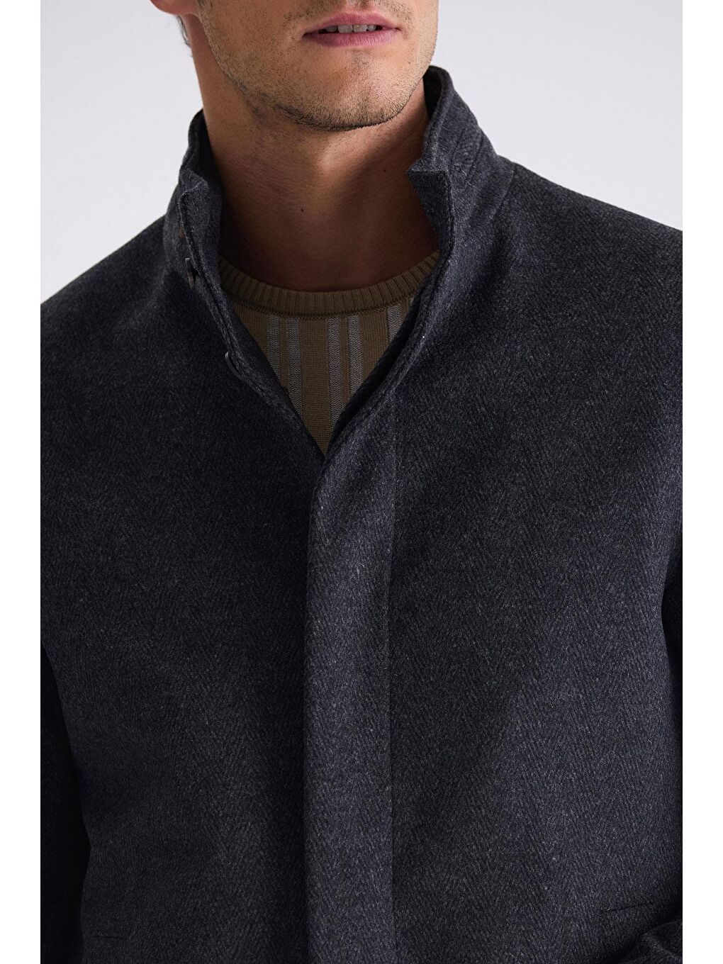 Gri Füme Slim Fit Dik Yaka Balık Sırtı Desenli Yünlü Spor Kaban-2