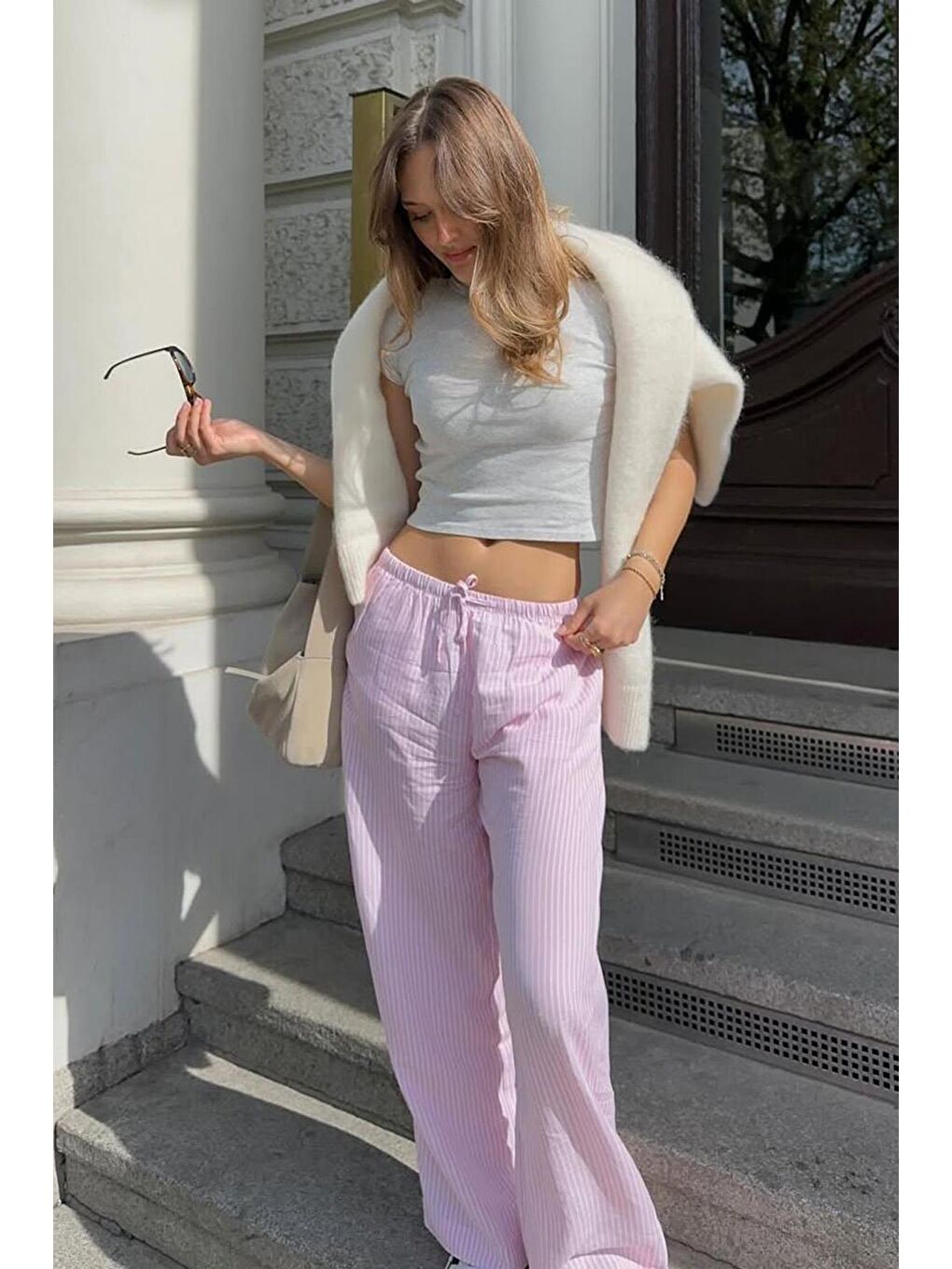 Pembe Beli Ayarlanabilir Bol Paça Dökümlü Çizgili Pantolon Mg2087-8