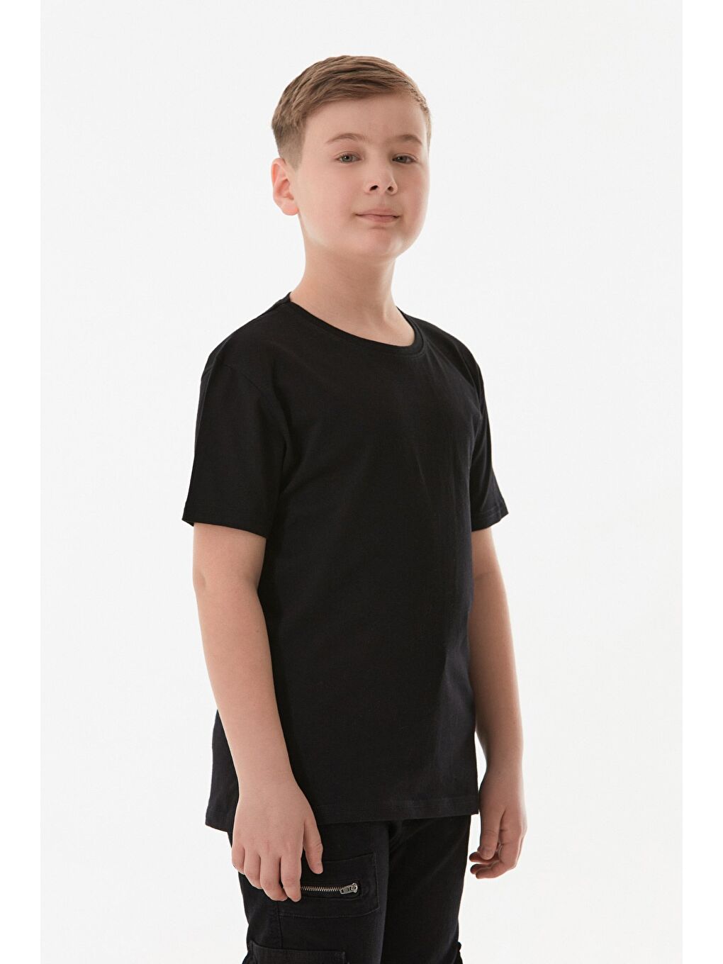 Siyah %100 Pamuk Arkası Baskılı Erkek Çocuk Tişört