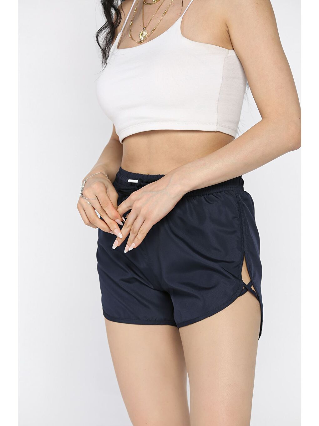 Lacivert Kadın Yan Çapraz Şeritli Deniz Şortu