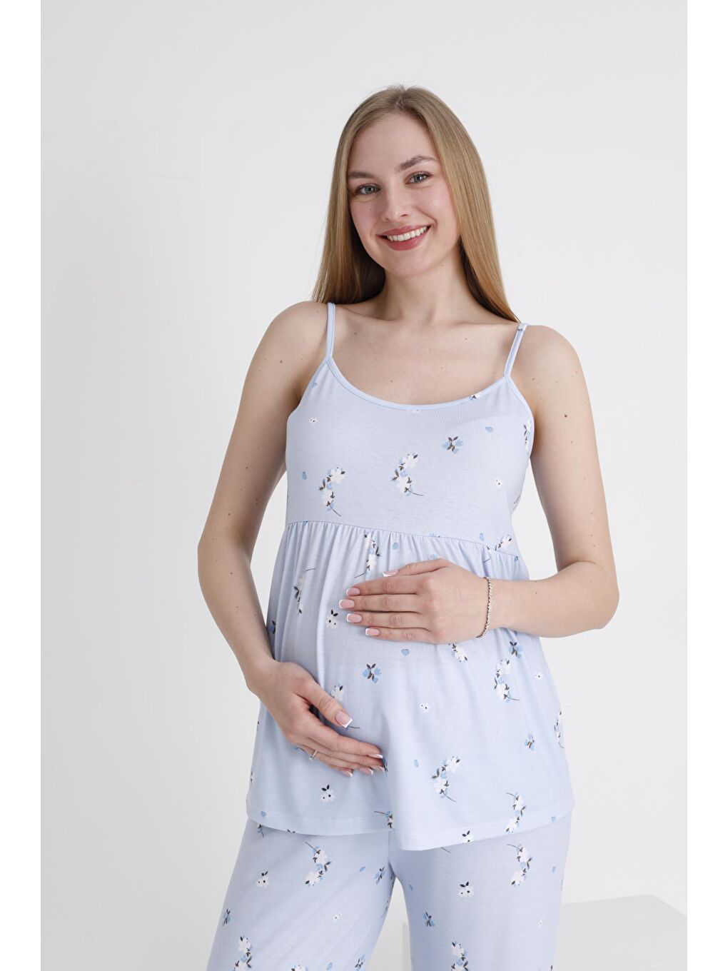 Mavi Çiçek Desenli Hamile ve Lohusa Askılı Pijama Takımı-5
